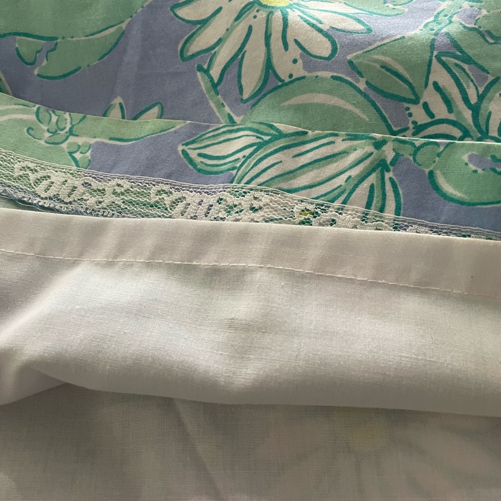 Lilly Pulitzer Crab And Flower Mini Skirt - Picture 3 of 5